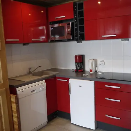 Renove Avec Balcon Au Coeur De • Label • Non-fumeur • Casier A Skis • Ascenseur - Fr-1-355-31 Lägenhet *